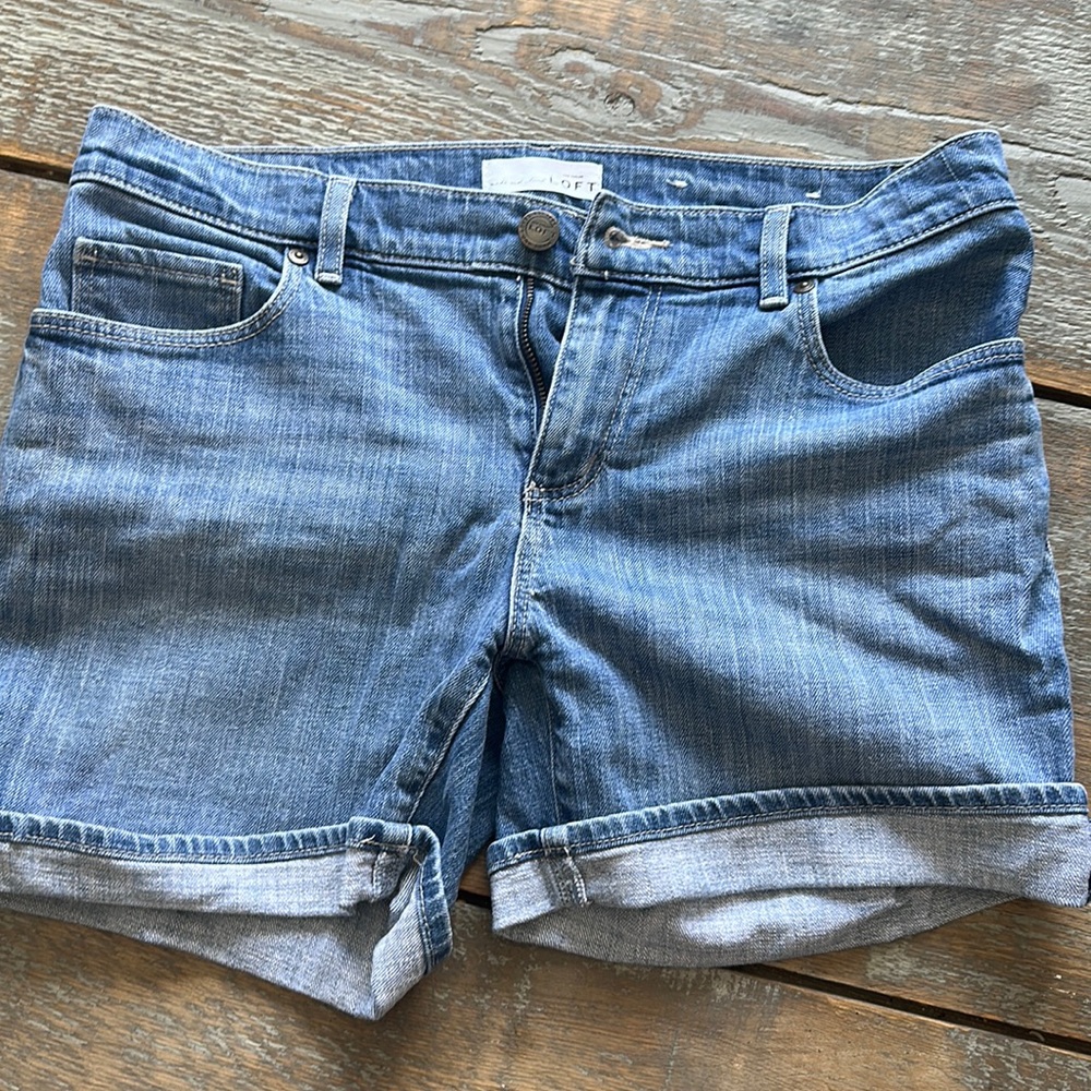 Like new loft shorts!